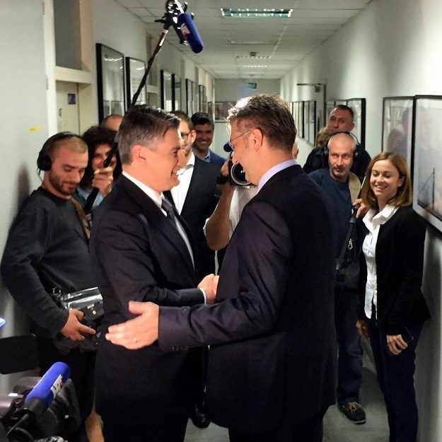FOTO Milanović i Plenković u hodniku prije debate kao najveći prijatelji